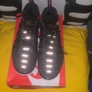 Air vapor max plus